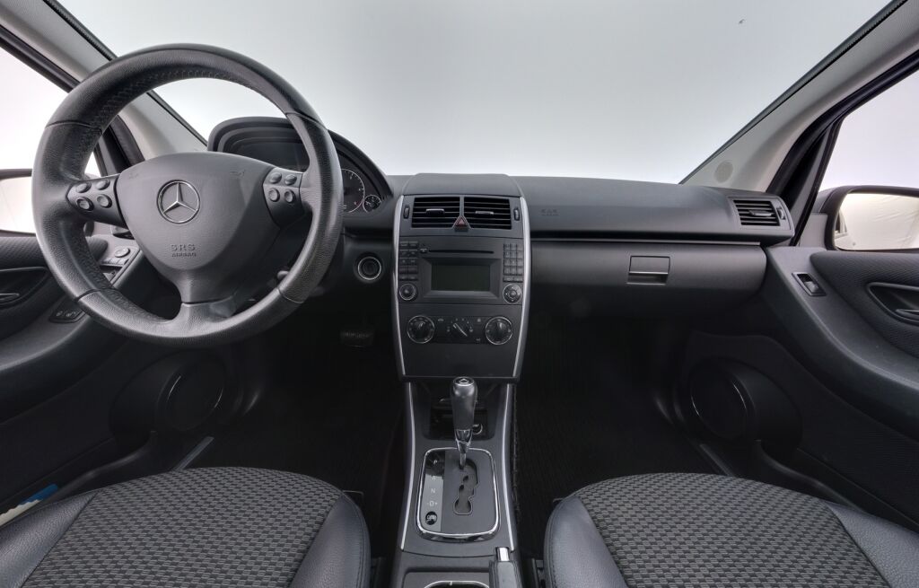 Mercedes-Benz A 2010 Harmaa