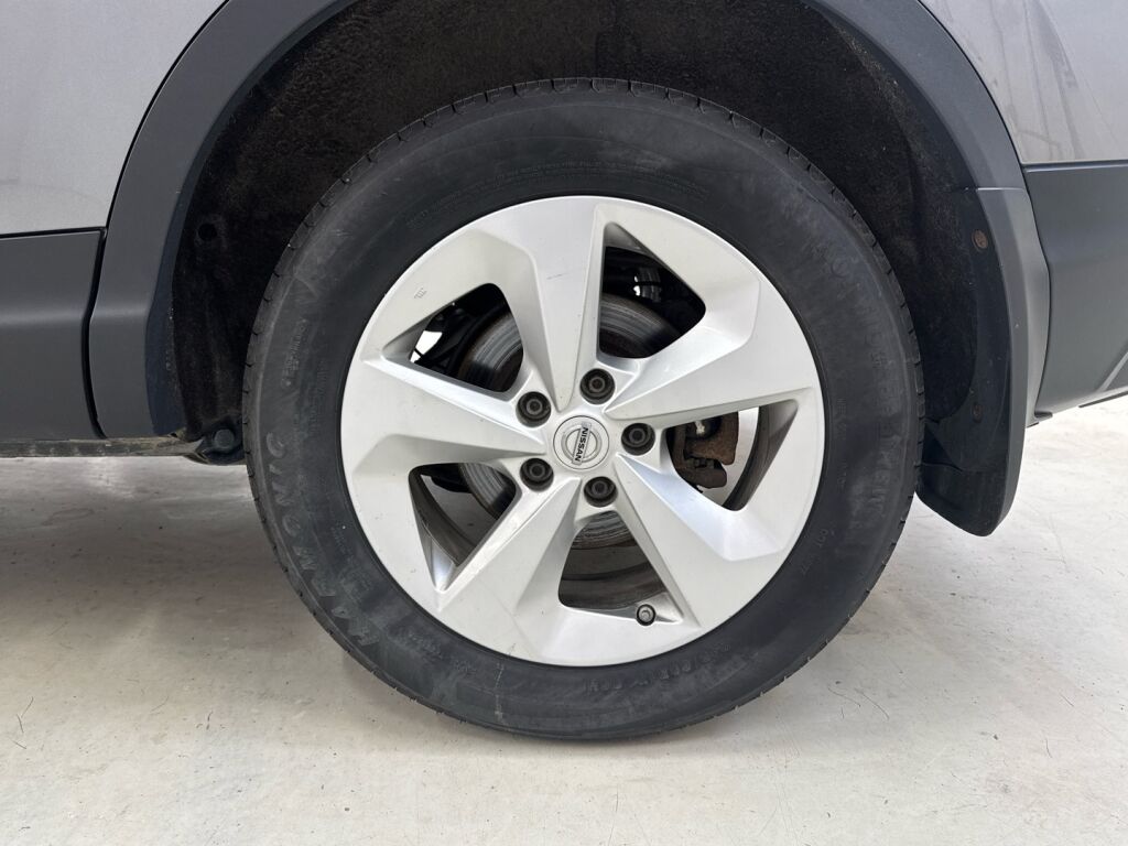 Nissan Qashqai 2018 Harmaa