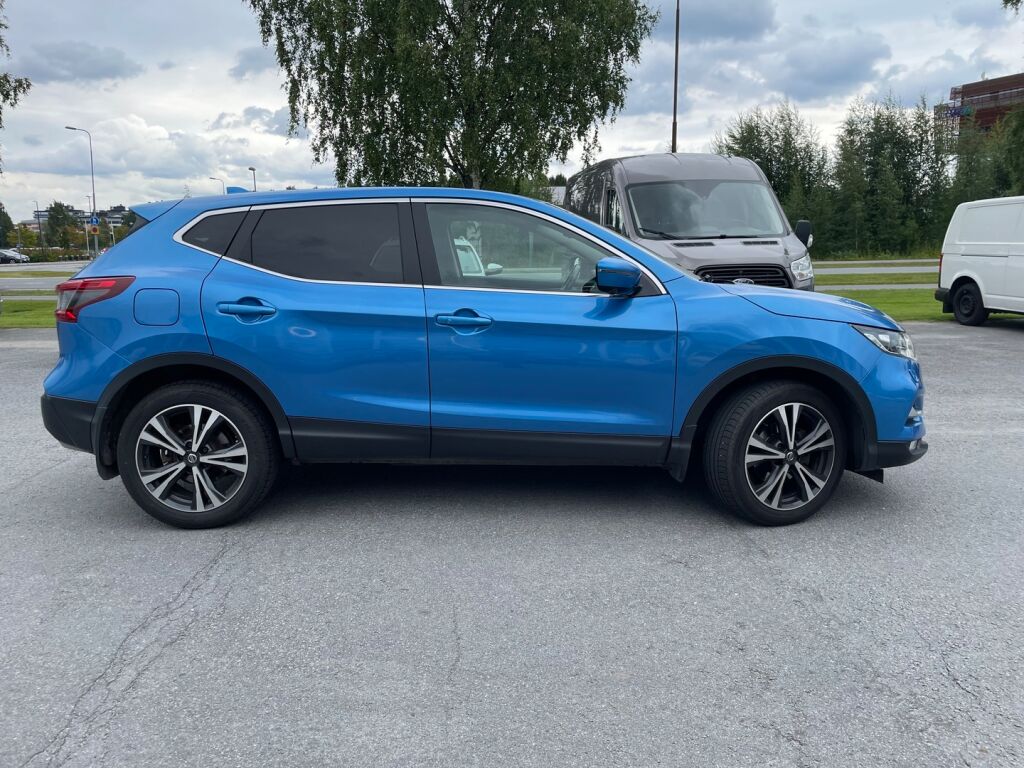 Nissan Qashqai 2018 Sininen