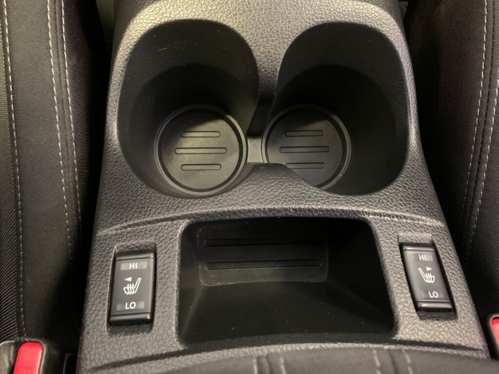 Nissan Qashqai 2018 Musta
