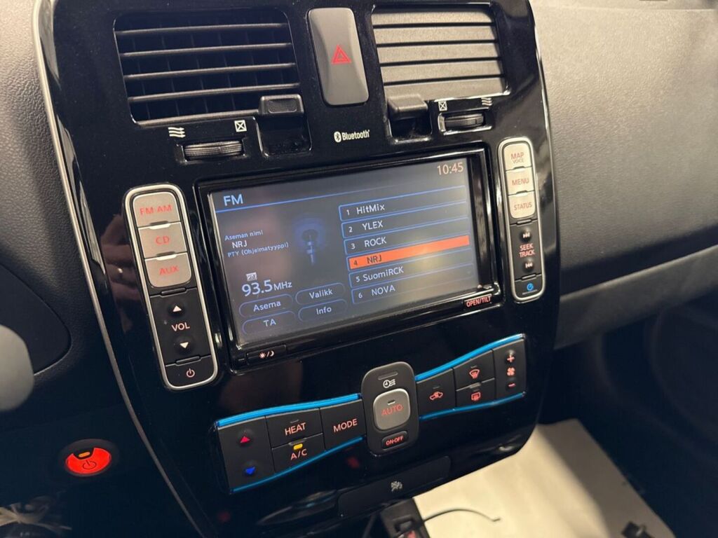 Nissan Leaf 2013 Musta