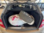 Mercedes-Benz C 2011 Ruskea (beige)