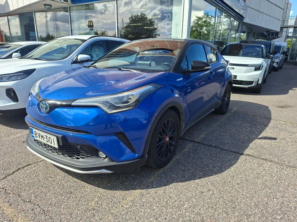 Toyota C-HR 2018 Sininen