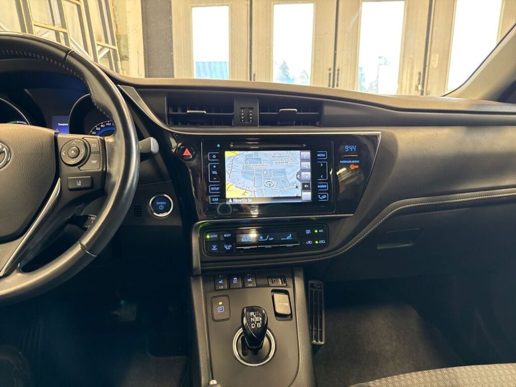 Toyota Auris 2018 Hopea
