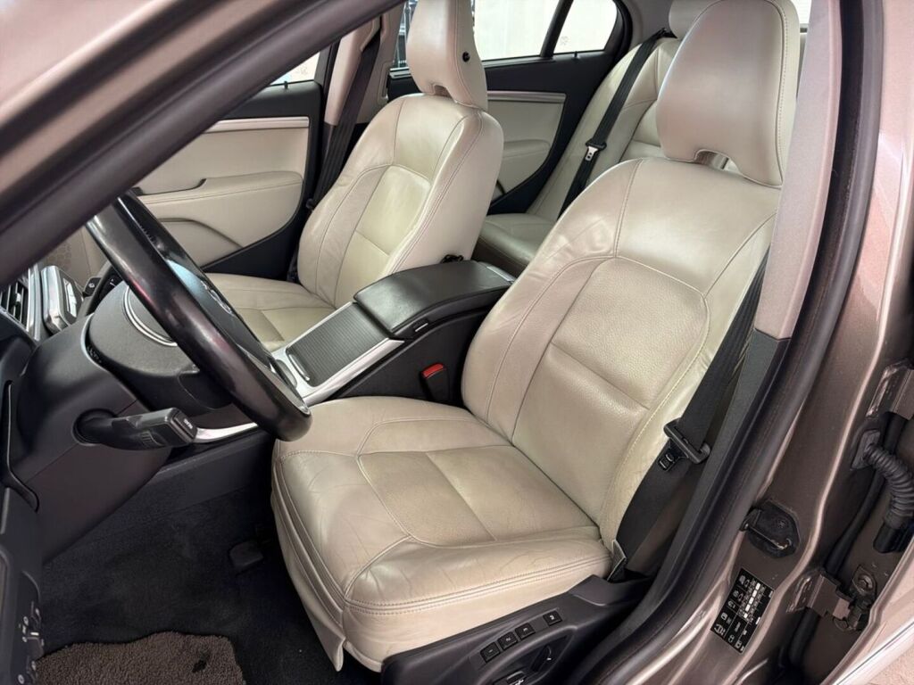 Volvo S80 2012 Ruskea (beige)