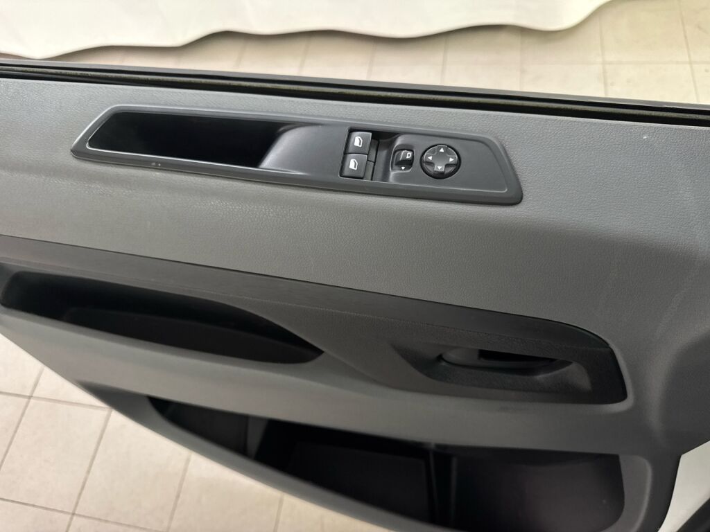 Peugeot Expert 2019 Valkoinen