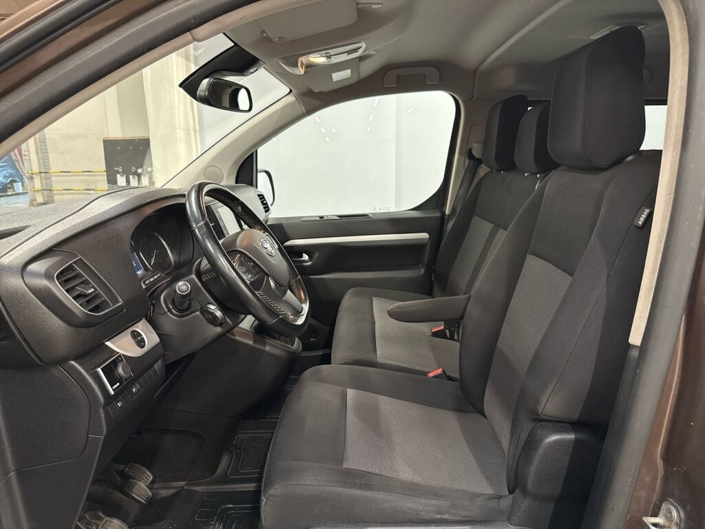 Toyota Proace Verso 2019 Ruskea (beige)