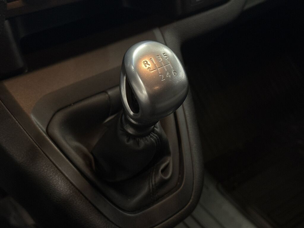 Toyota Proace Verso 2019 Ruskea (beige)