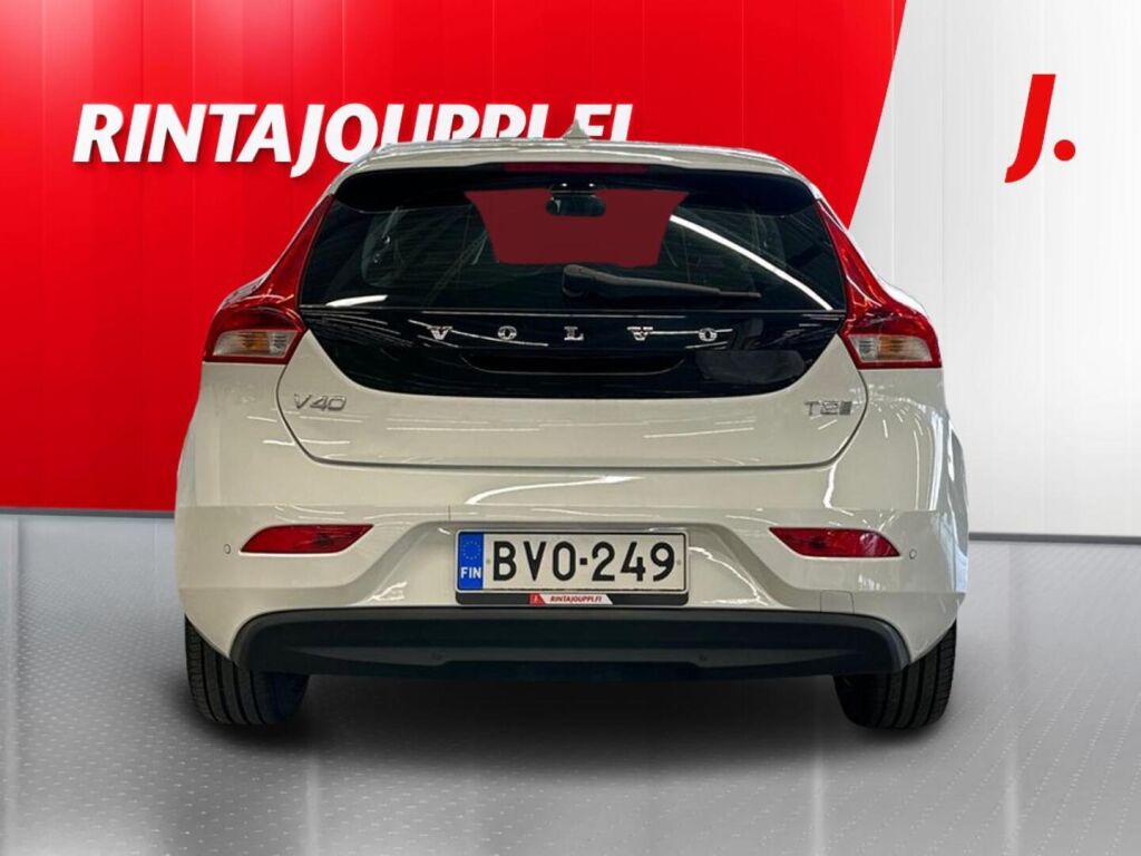 Volvo V40 2019 Valkoinen