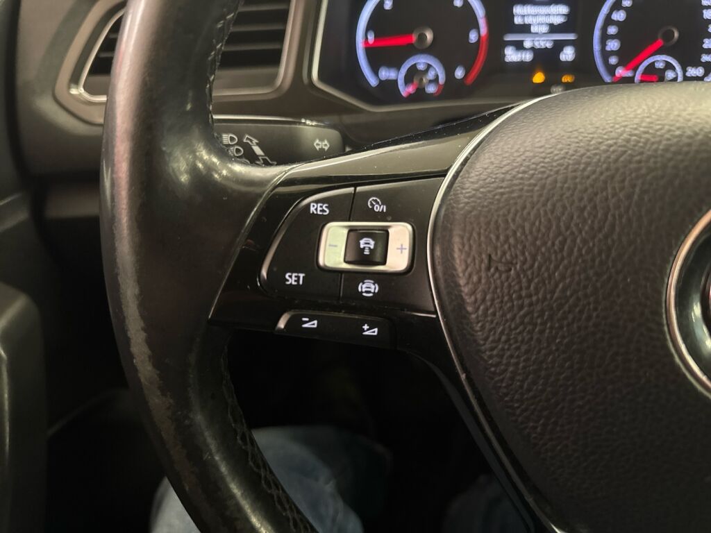 Volkswagen T-Roc 2019 Valkoinen