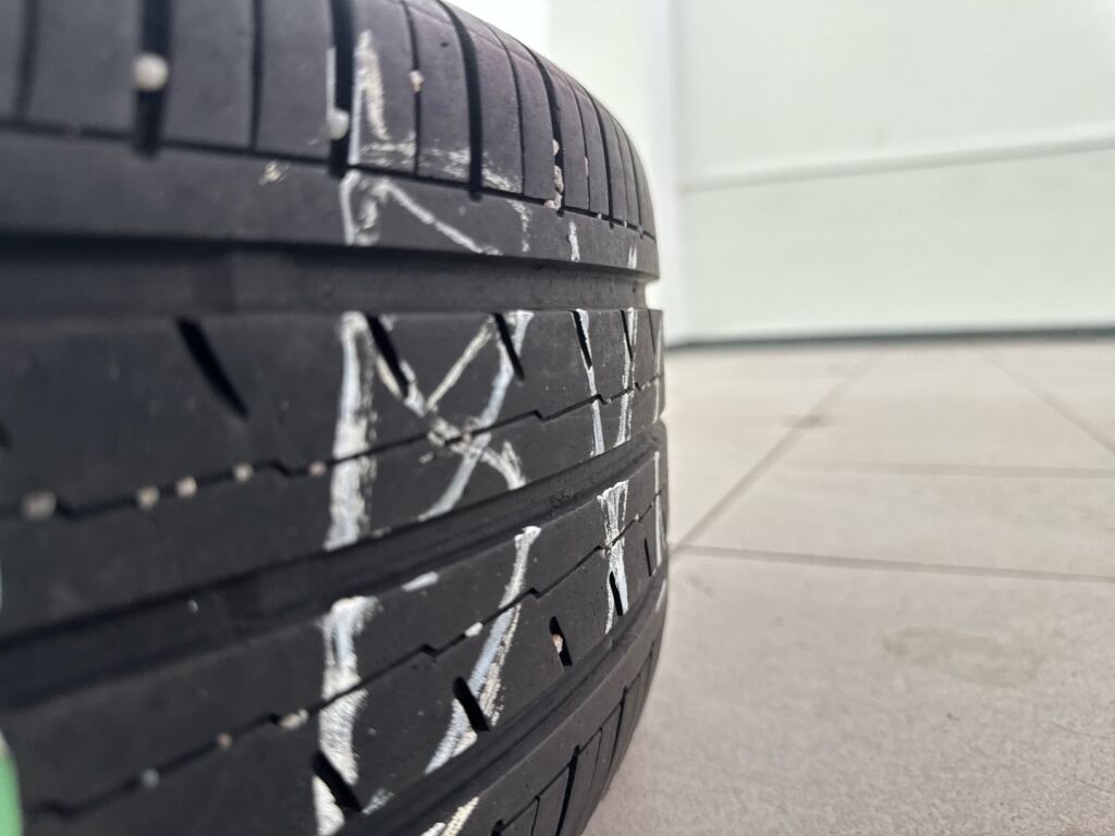 Volkswagen T-Roc 2019 Valkoinen