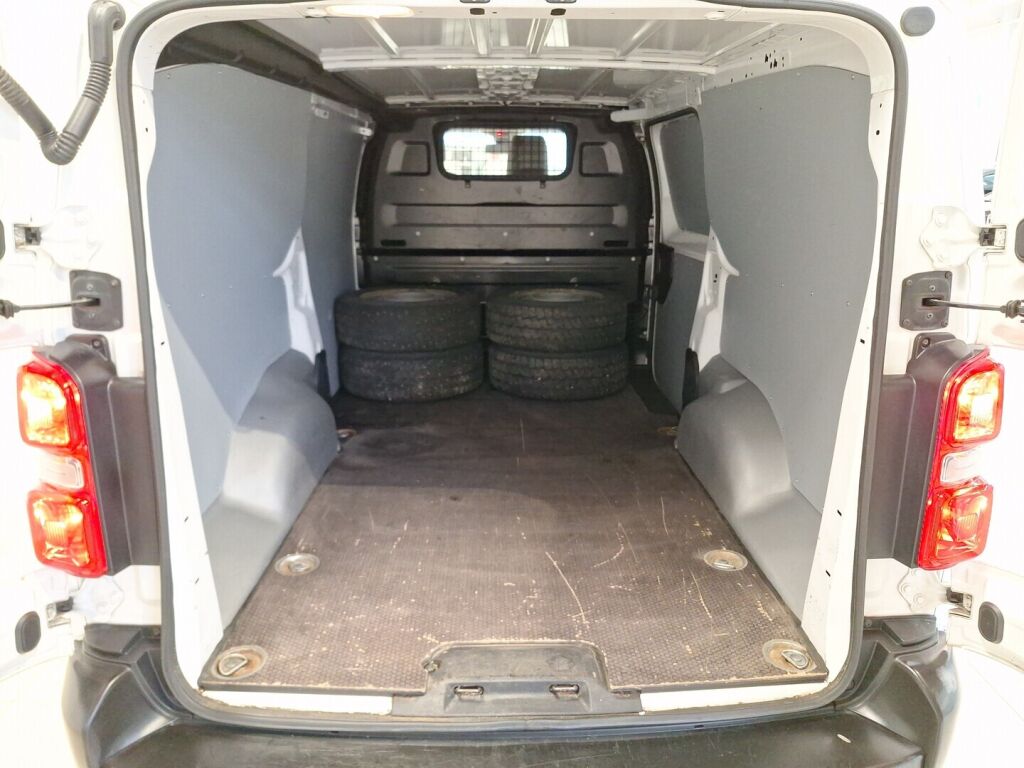 Citroen Jumpy 2019 Valkoinen