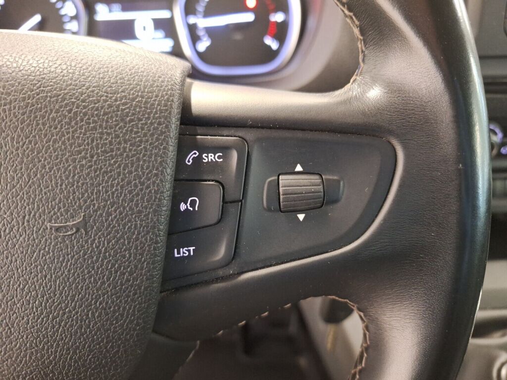 Citroen Jumpy 2019 Valkoinen