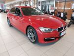 BMW 320 2012 Punainen