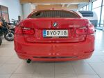 BMW 320 2012 Punainen