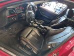 BMW 320 2012 Punainen