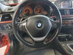 BMW 320 2012 Punainen