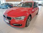 BMW 320 2012 Punainen