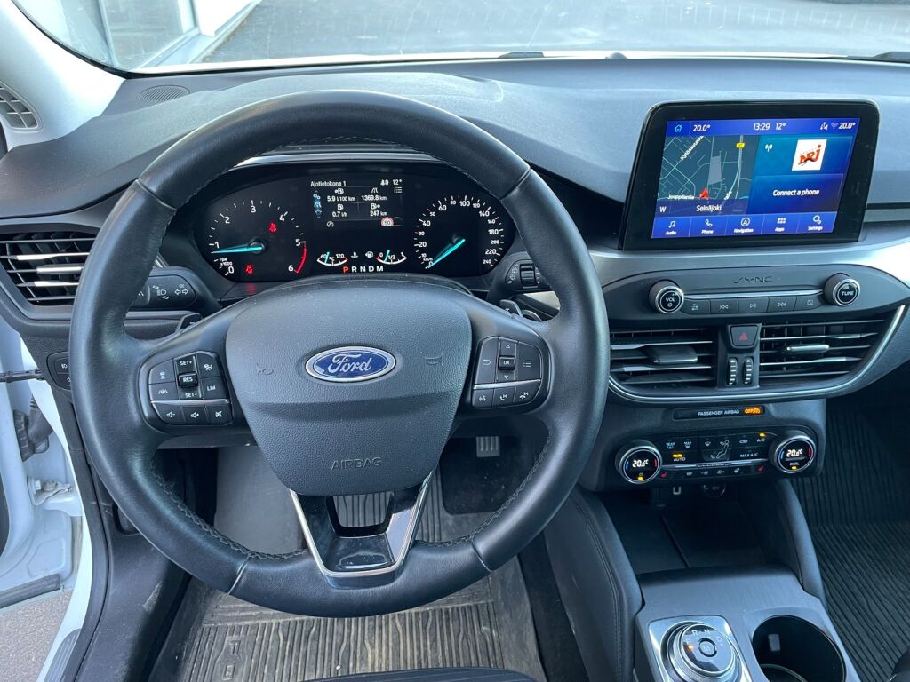 Ford Focus 2019 Valkoinen