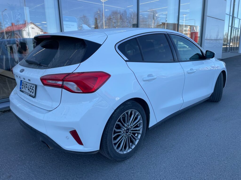 Ford Focus 2019 Valkoinen