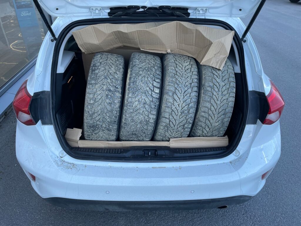 Ford Focus 2019 Valkoinen