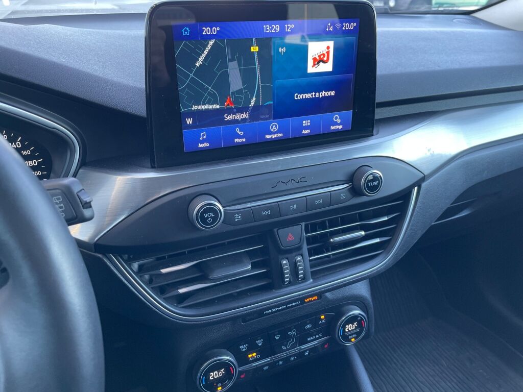 Ford Focus 2019 Valkoinen