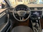 Skoda Octavia 2019 Musta