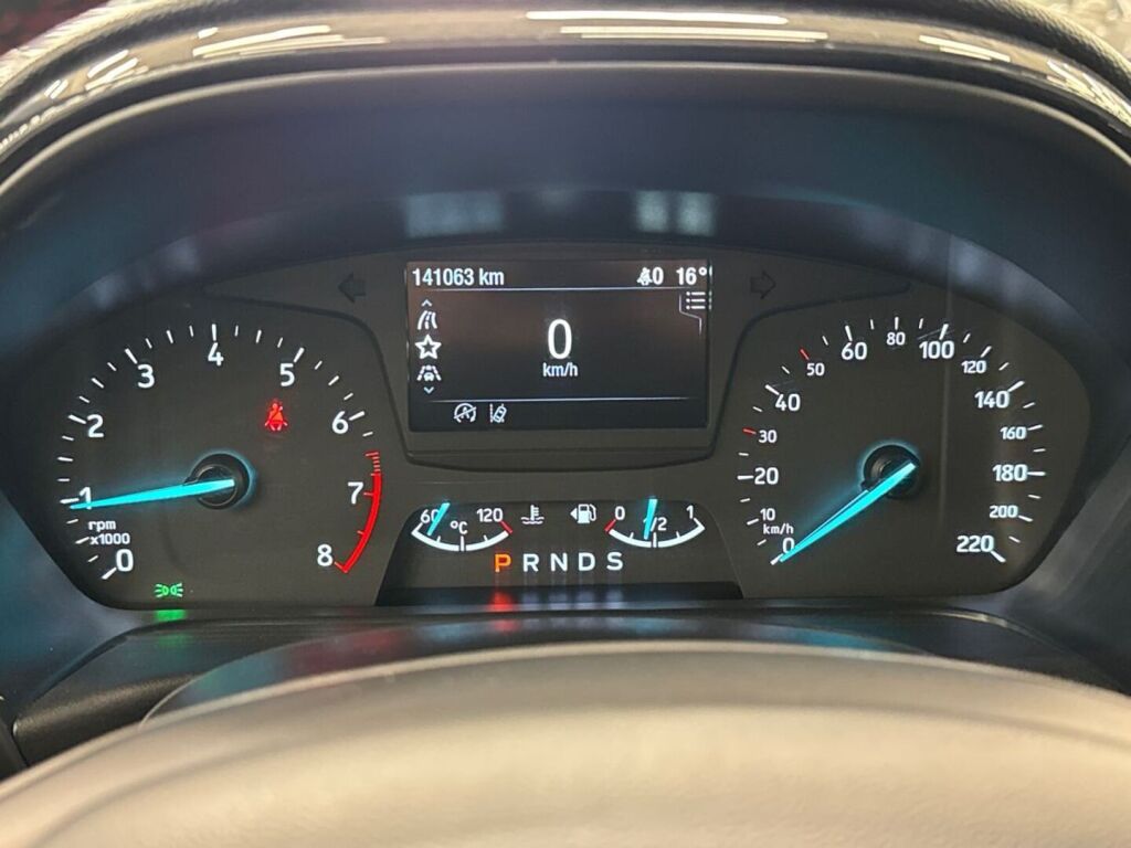 Ford Fiesta 2019 Musta