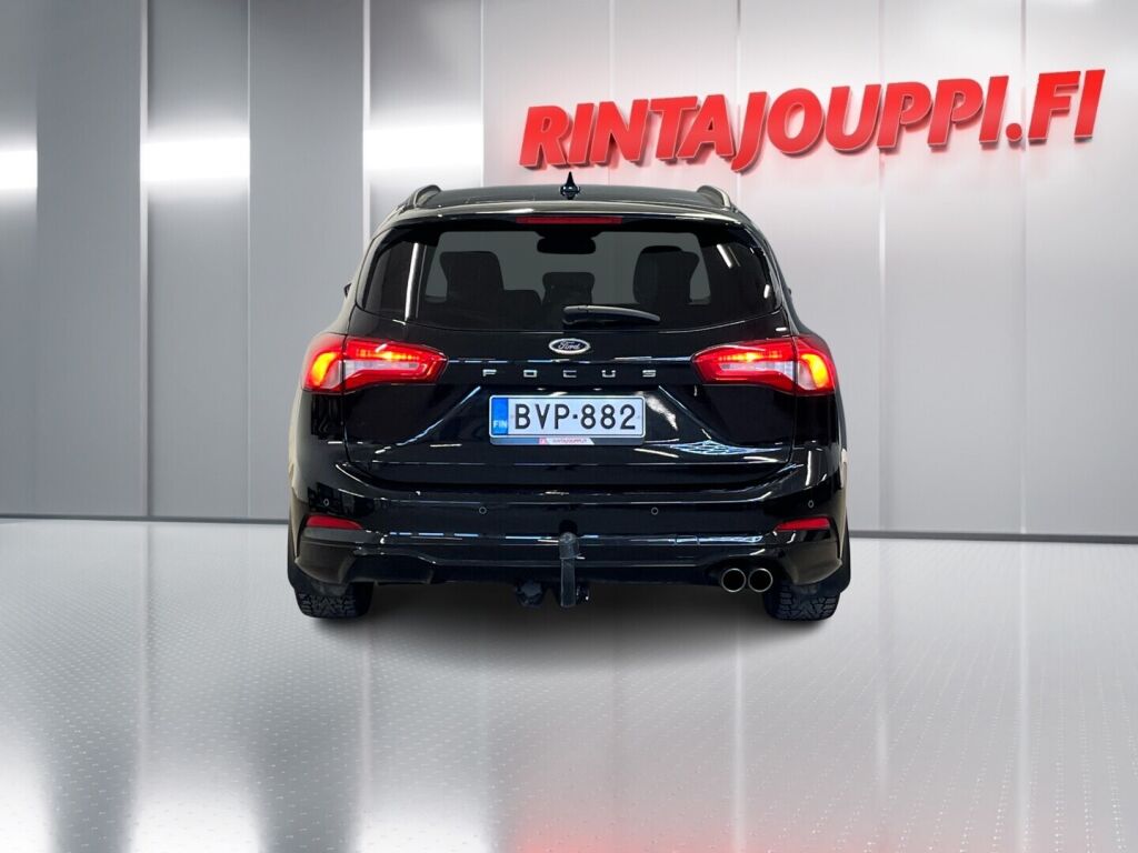 Ford Focus 2019 Musta