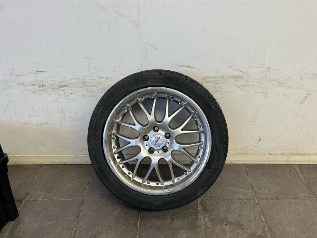 Ford Focus 2019 Musta