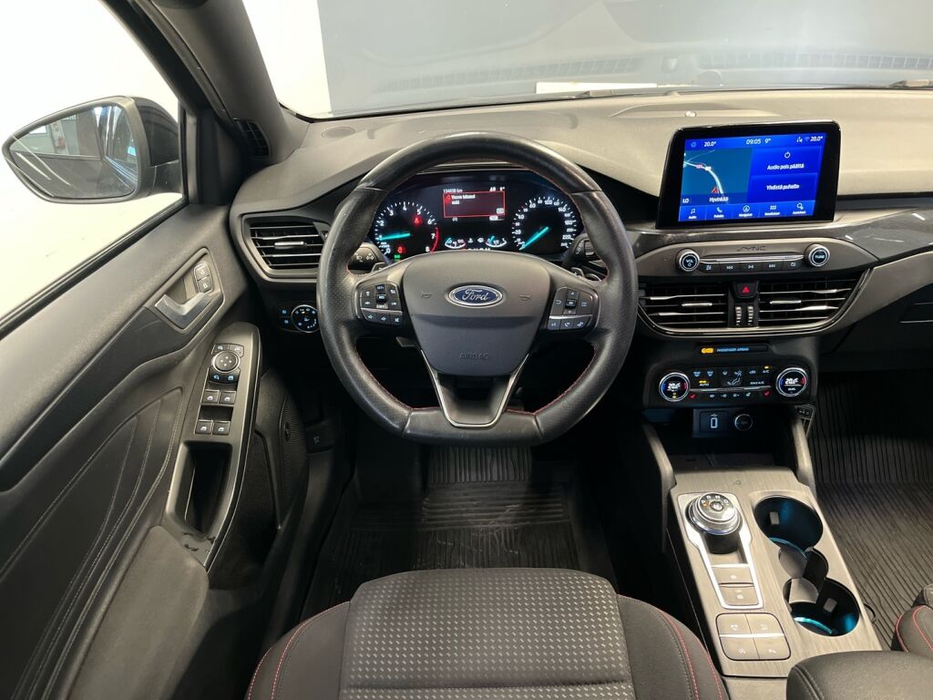 Ford Focus 2019 Musta