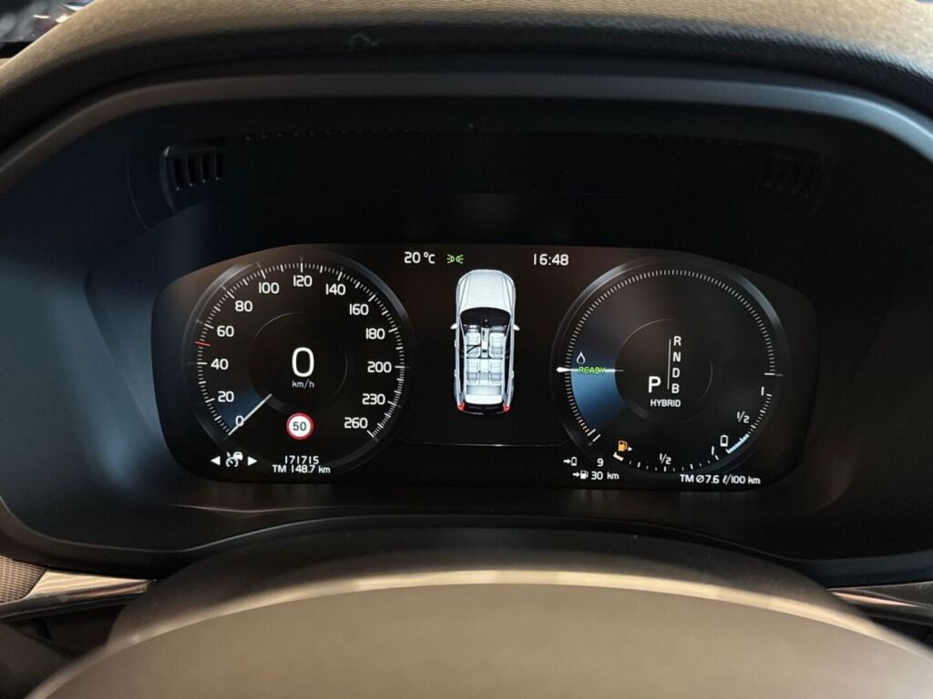 Volvo XC60 2018 Harmaa
