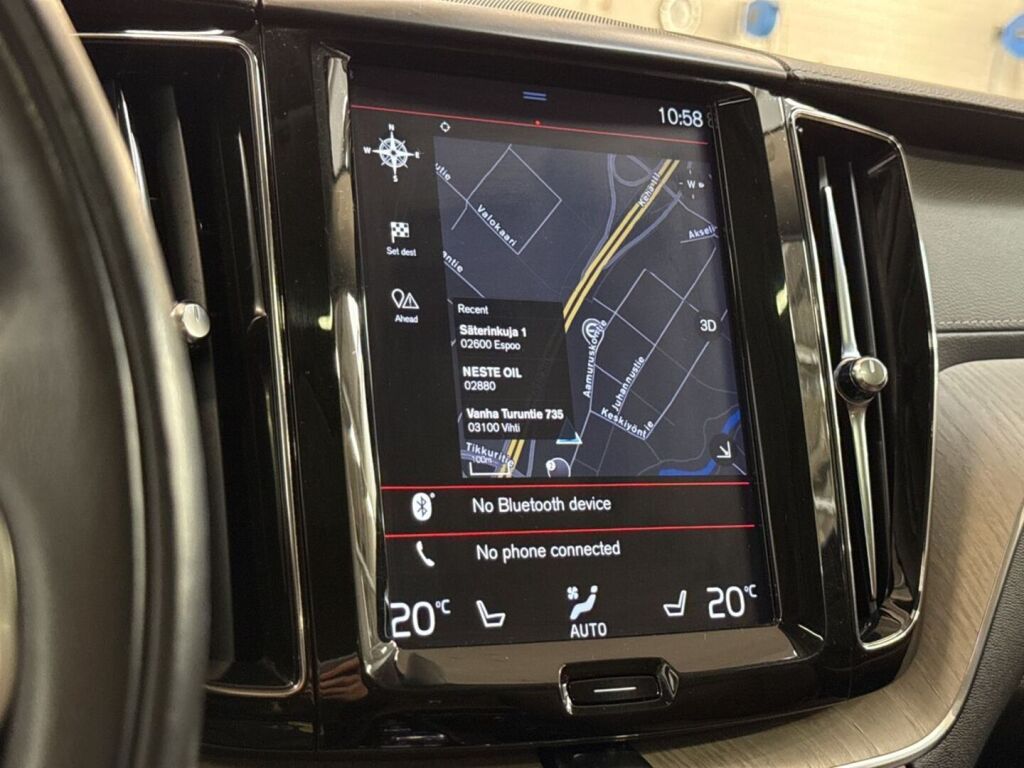 Volvo XC60 2019 Musta