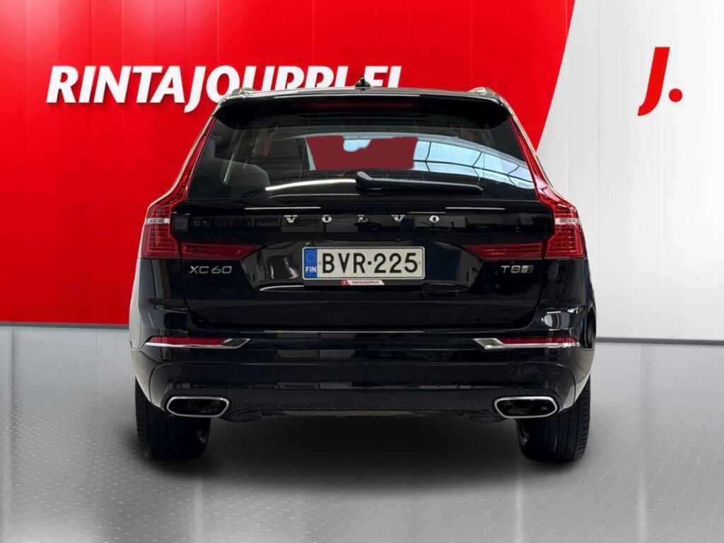 Volvo XC60 2019 Musta