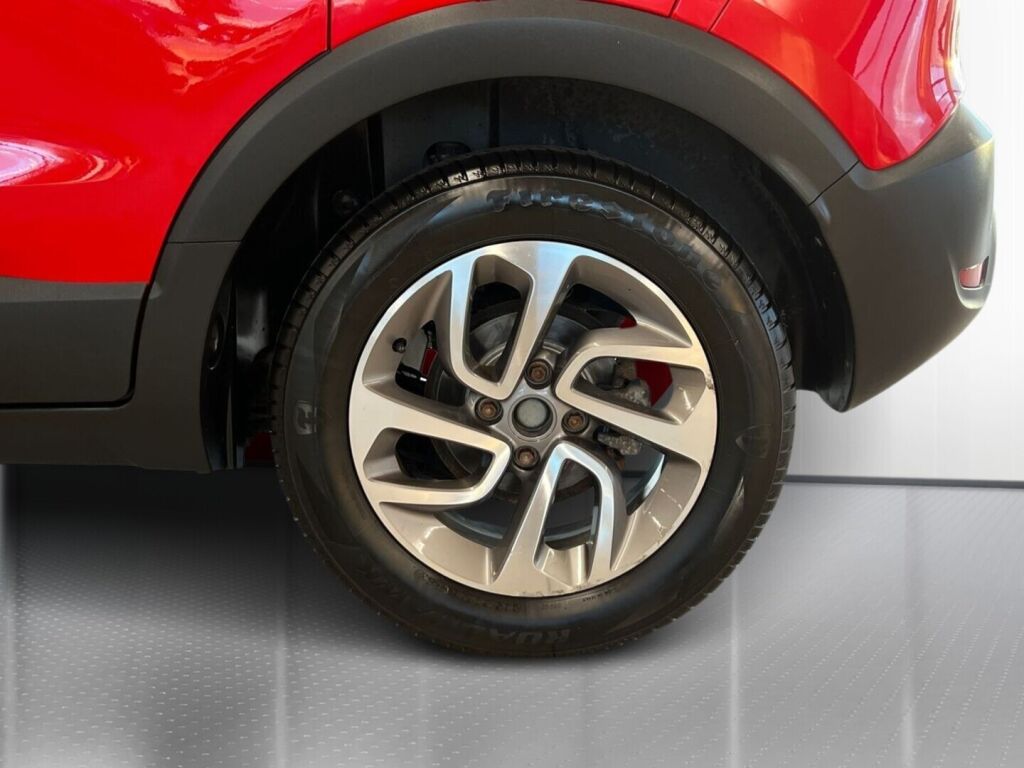 Opel Crossland X 2019 Punainen