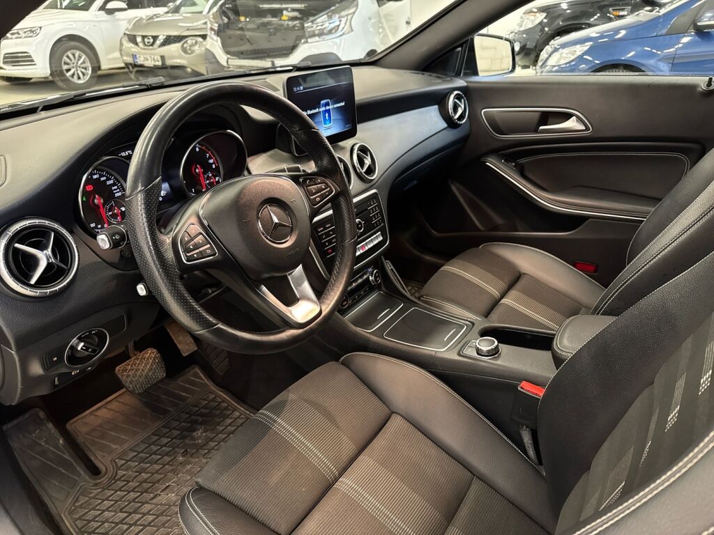 Mercedes-Benz CLA 2019 Musta