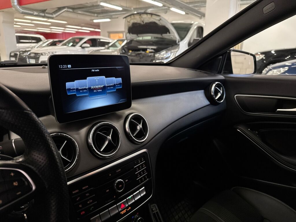 Mercedes-Benz CLA 2019 Musta