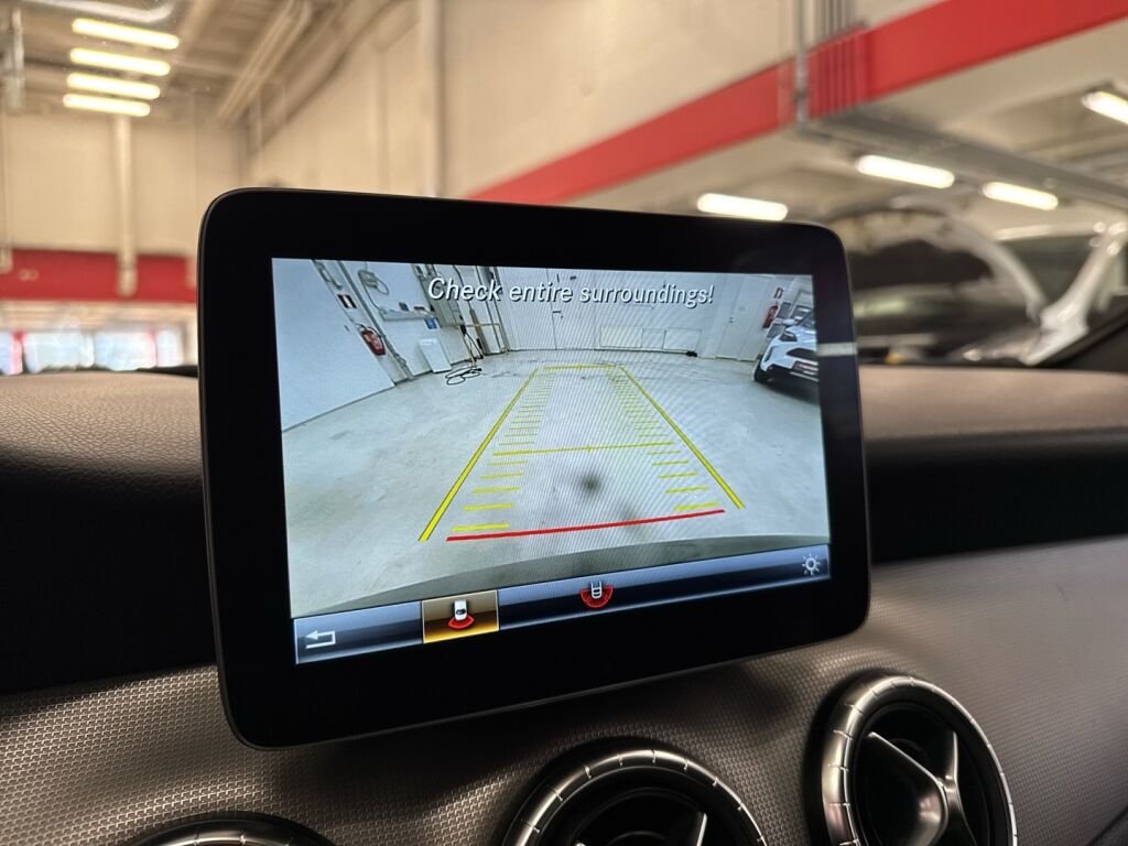 Mercedes-Benz CLA 2019 Musta