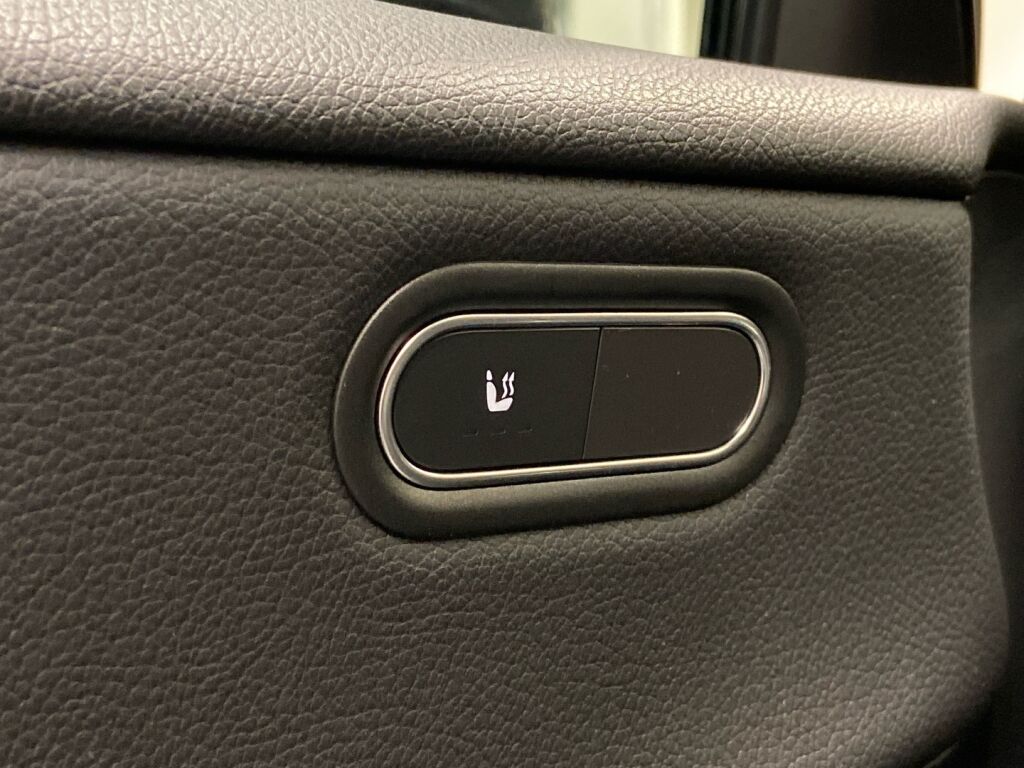 Mercedes-Benz A 2019 Musta