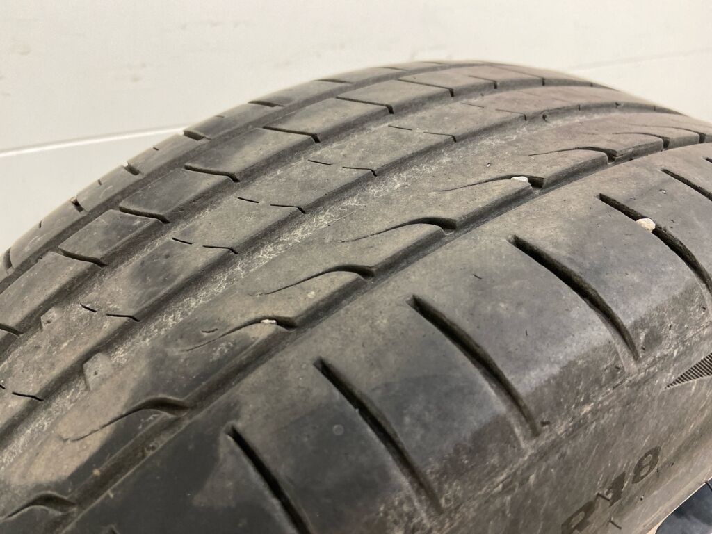 Mercedes-Benz A 2019 Musta