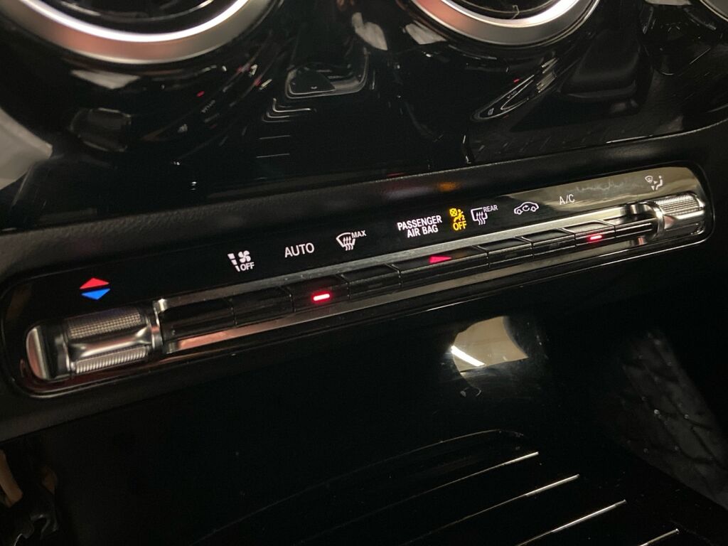 Mercedes-Benz A 2019 Musta