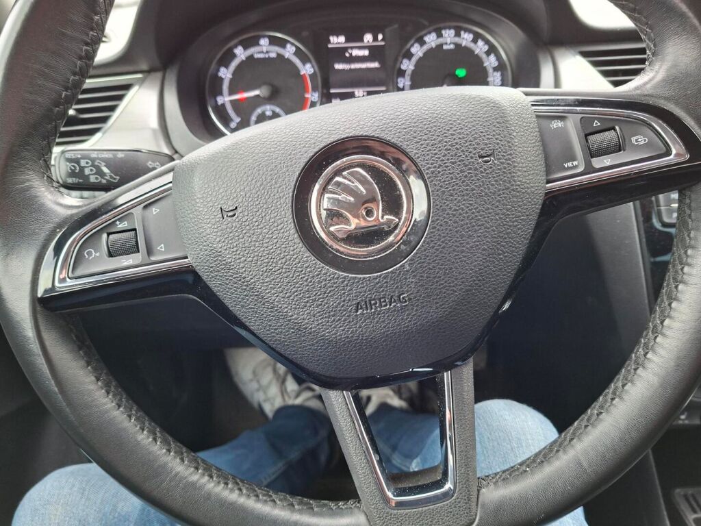 Skoda Rapid 2019 Sininen