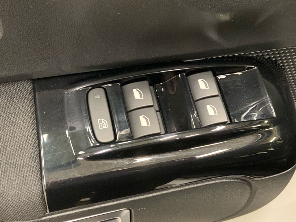 Citroen C3 2019 Valkoinen