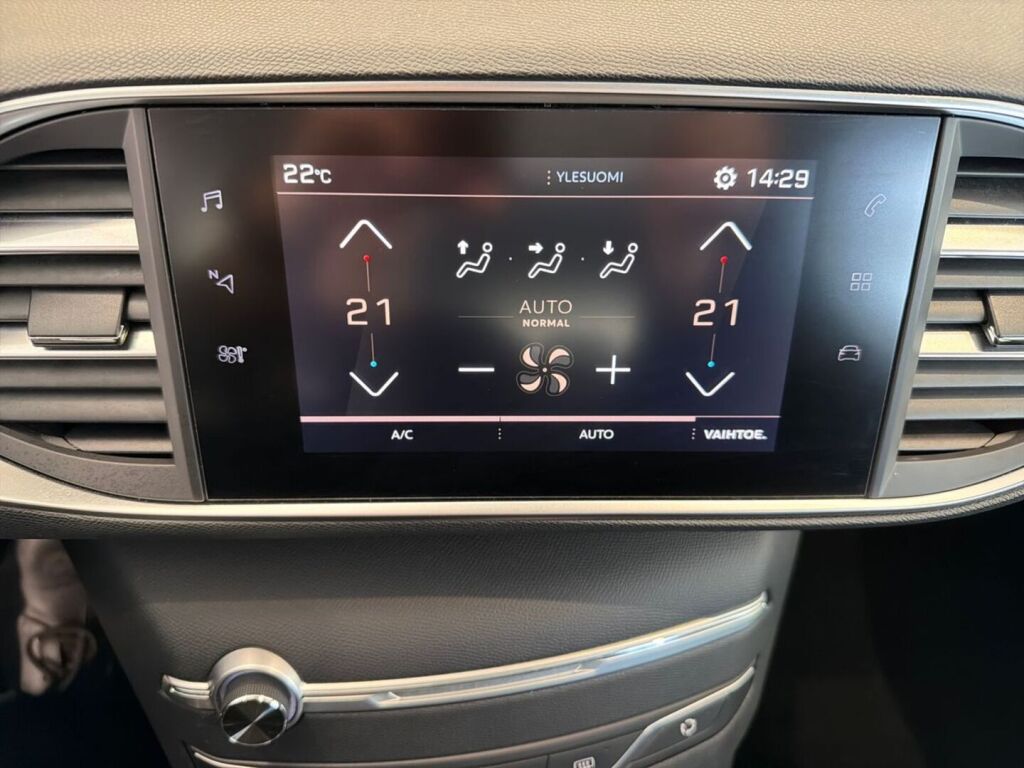 Peugeot 308 2019 Musta