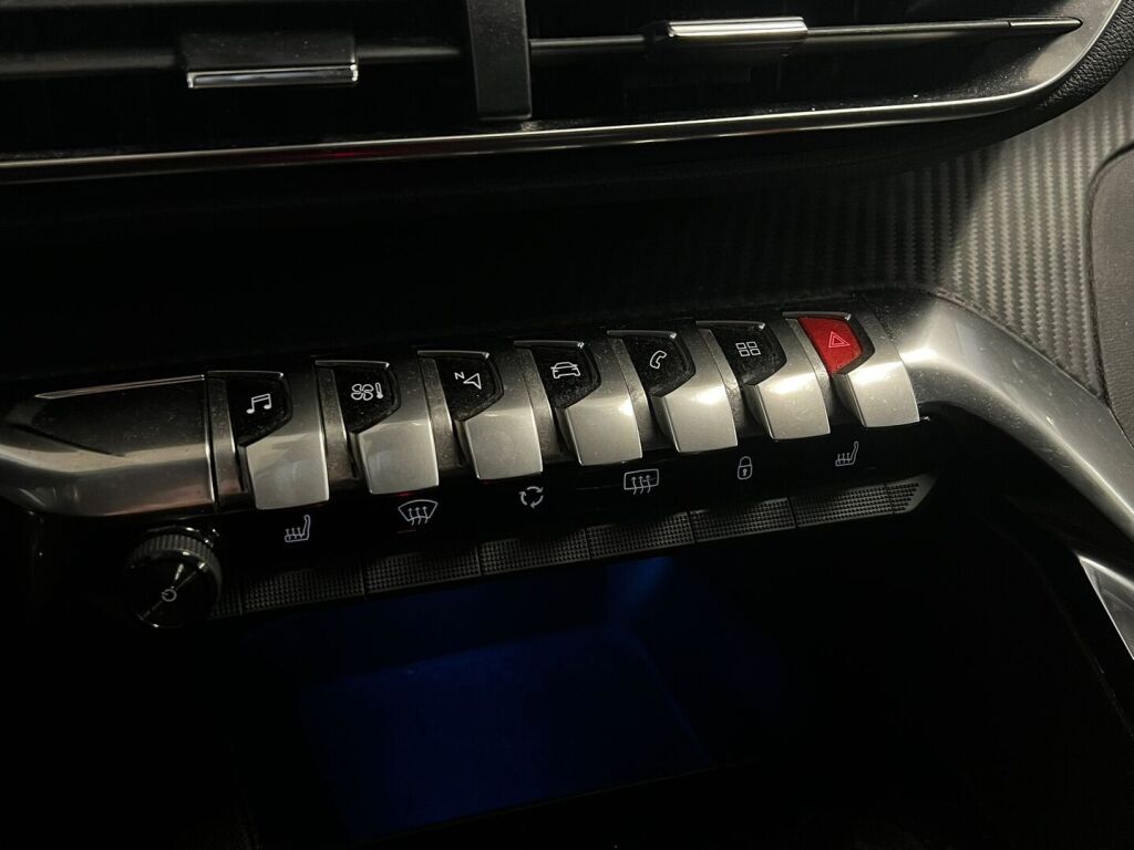 Peugeot 3008 2019 Valkoinen