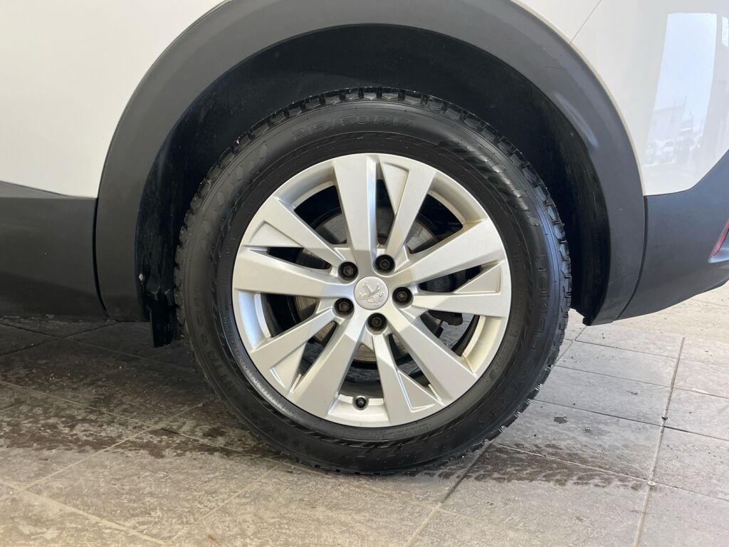 Peugeot 3008 2019 Valkoinen