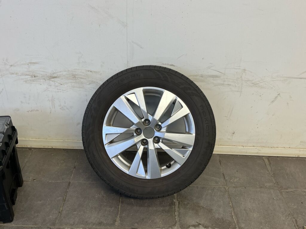 Peugeot 3008 2019 Valkoinen