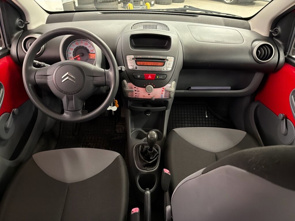 Citroen C1 2010 Punainen