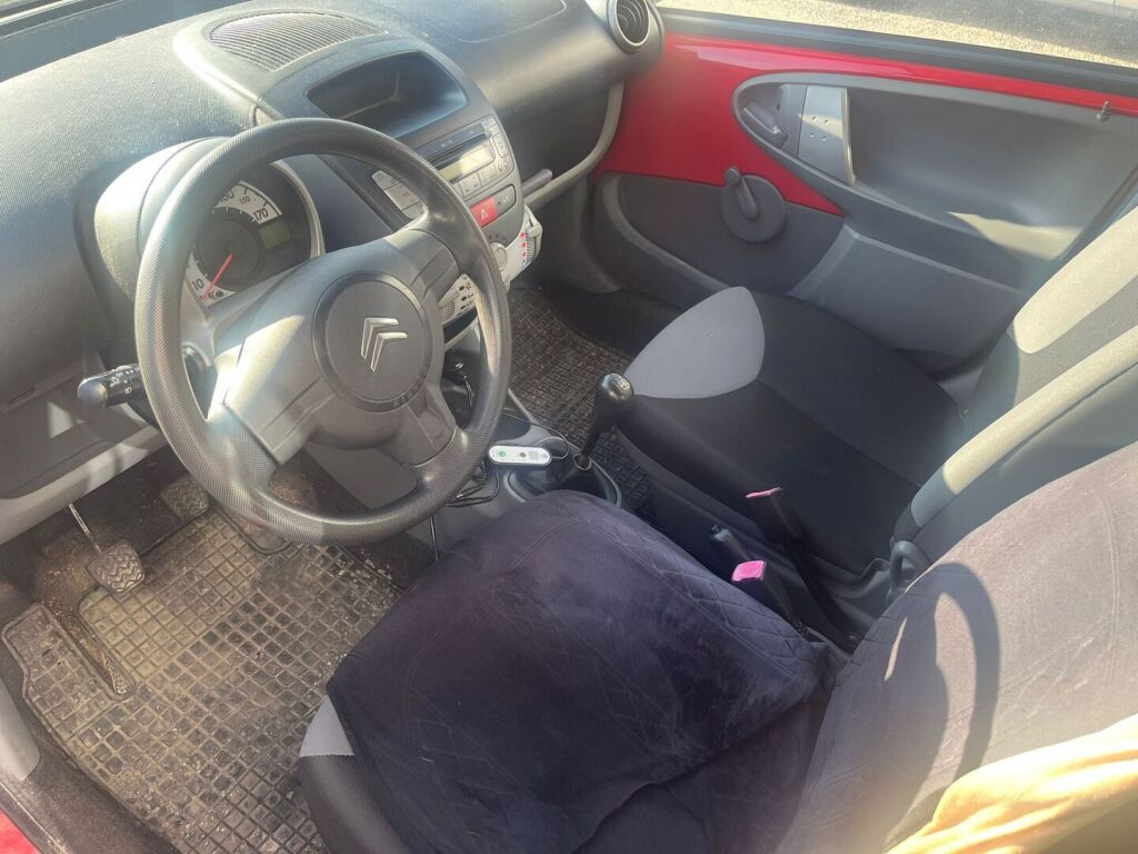 Citroen C1 2010 Punainen