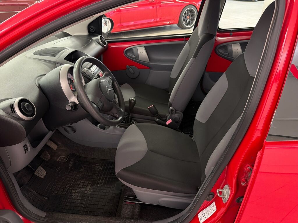 Citroen C1 2010 Punainen
